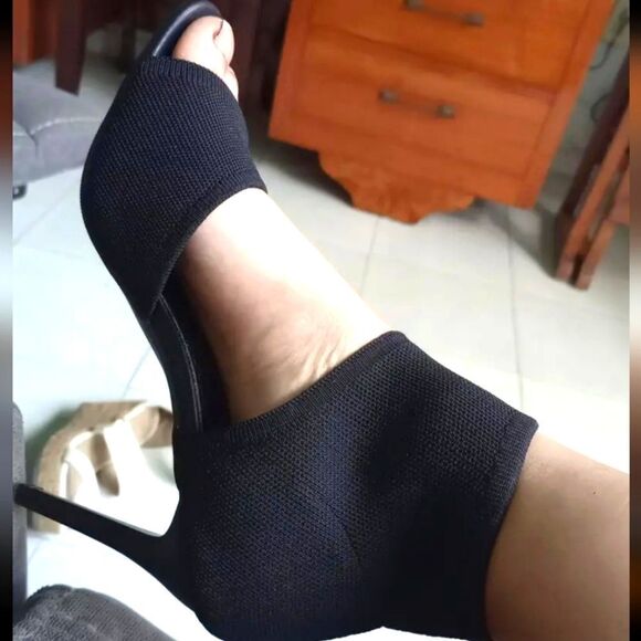 Women knitted heels sz 7.5 - Picture 6 of 6